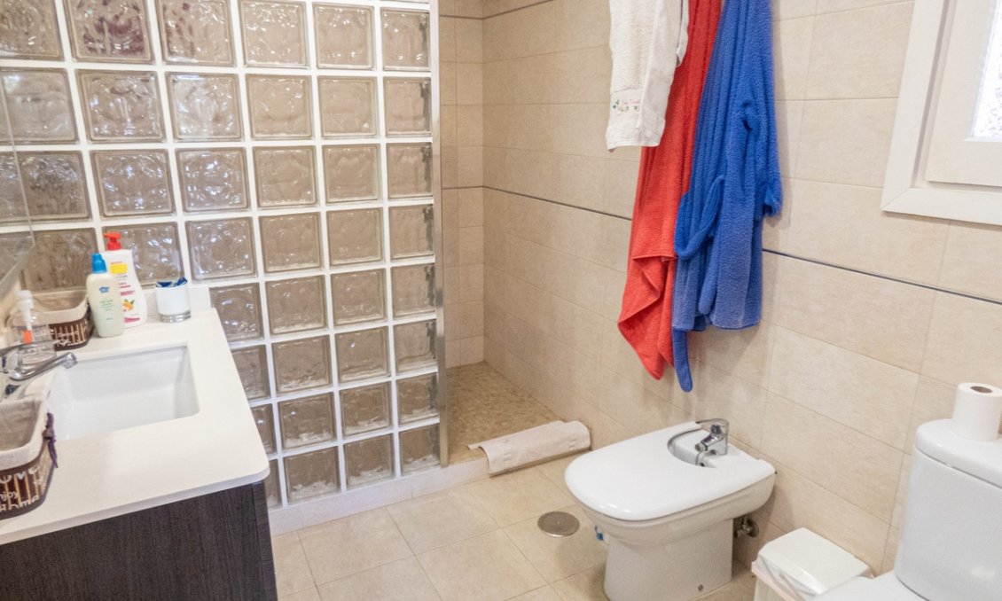 Wiederverkauf - Villa -
Dehesa de Campoamor - Costa Blanca