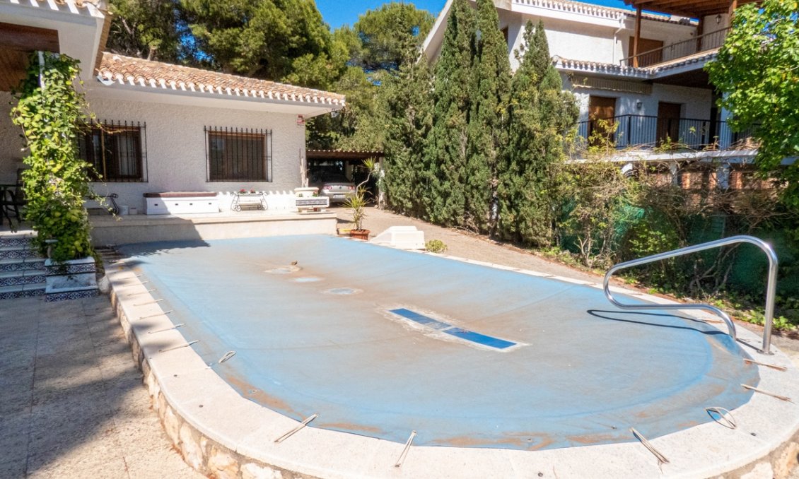 Wiederverkauf - Villa -
Dehesa de Campoamor - Costa Blanca