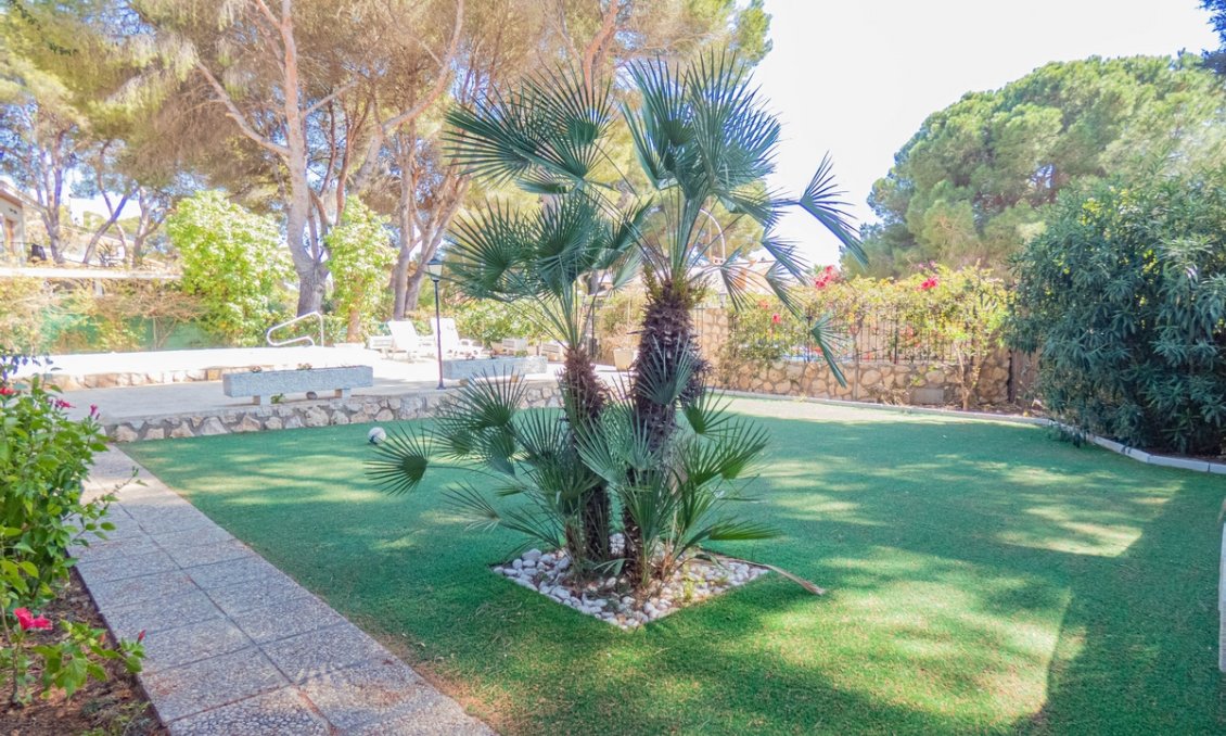 Wiederverkauf - Villa -
Dehesa de Campoamor - Costa Blanca