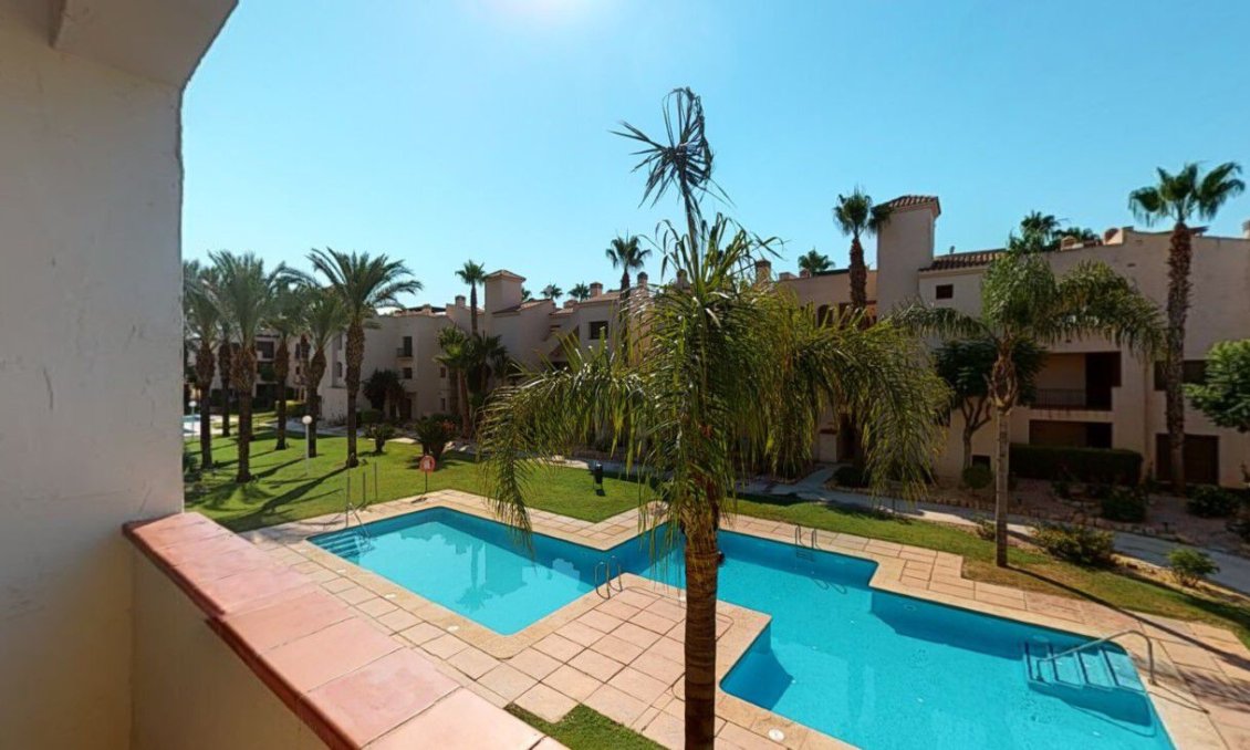 Revânzare - Apartament -
Roda Golf Resort - Inland