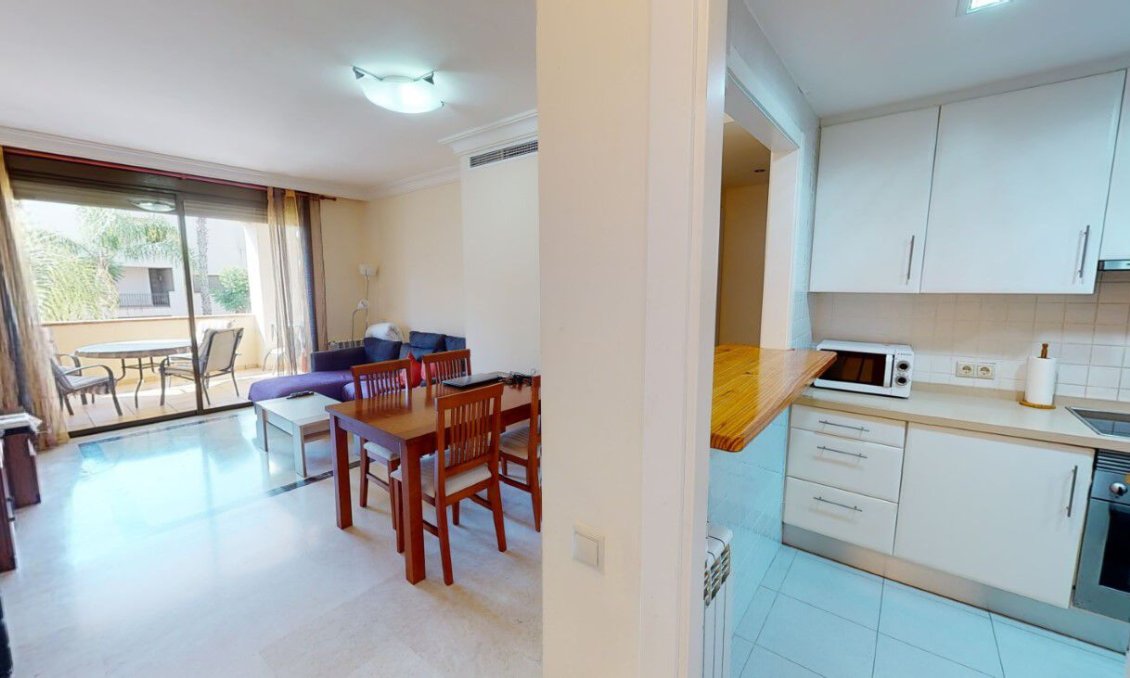 Revânzare - Apartament -
Roda Golf Resort - Inland