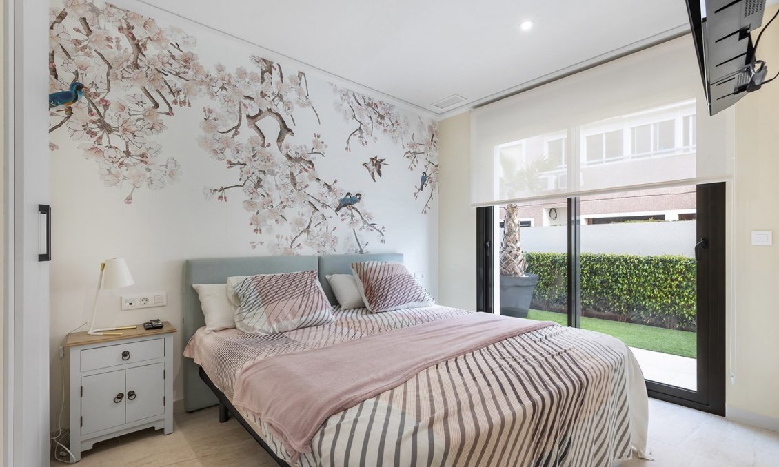 Resale - Apartment -
Torrevieja - Costa Blanca