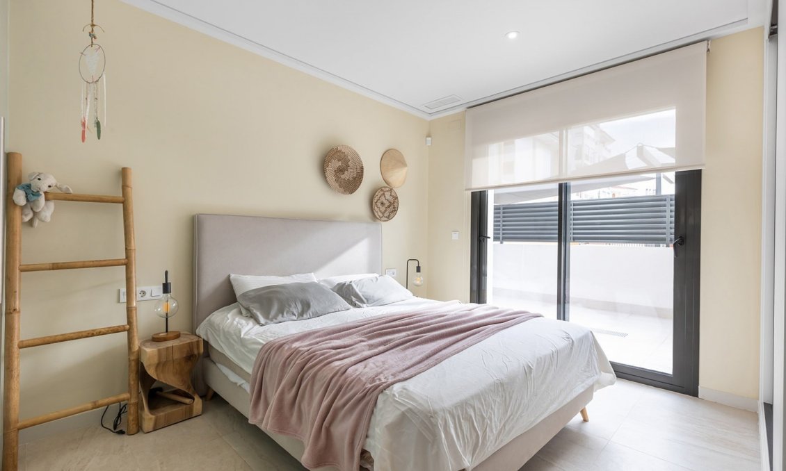 Resale - Apartment -
Torrevieja - Costa Blanca