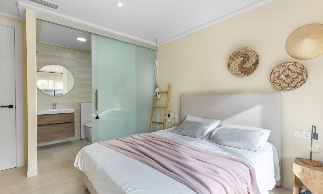 Resale - Apartment -
Torrevieja - Costa Blanca