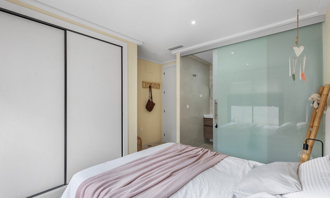 Resale - Apartment -
Torrevieja - Costa Blanca