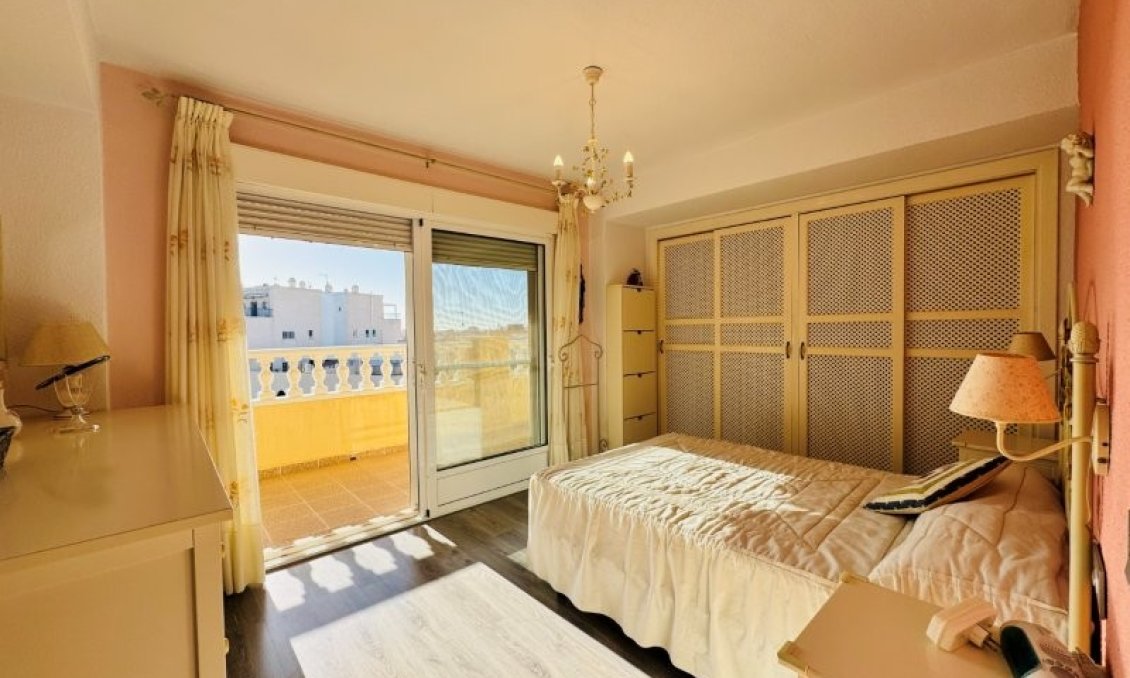 Revânzare - Mansardă -
La Mata - Costa Blanca