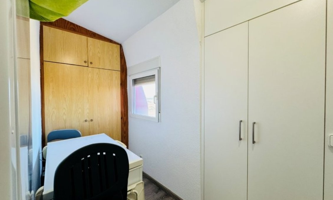 Revânzare - Mansardă -
La Mata - Costa Blanca