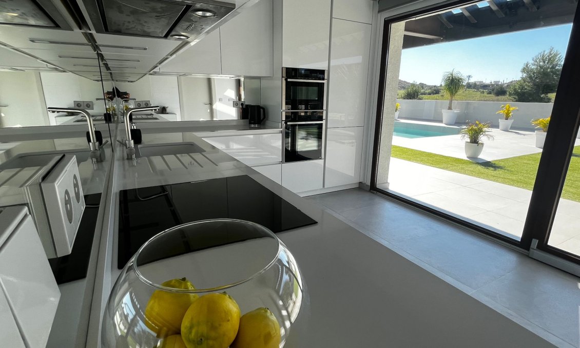 Használt Ingatlanok - Villa -
Sucina - Inland