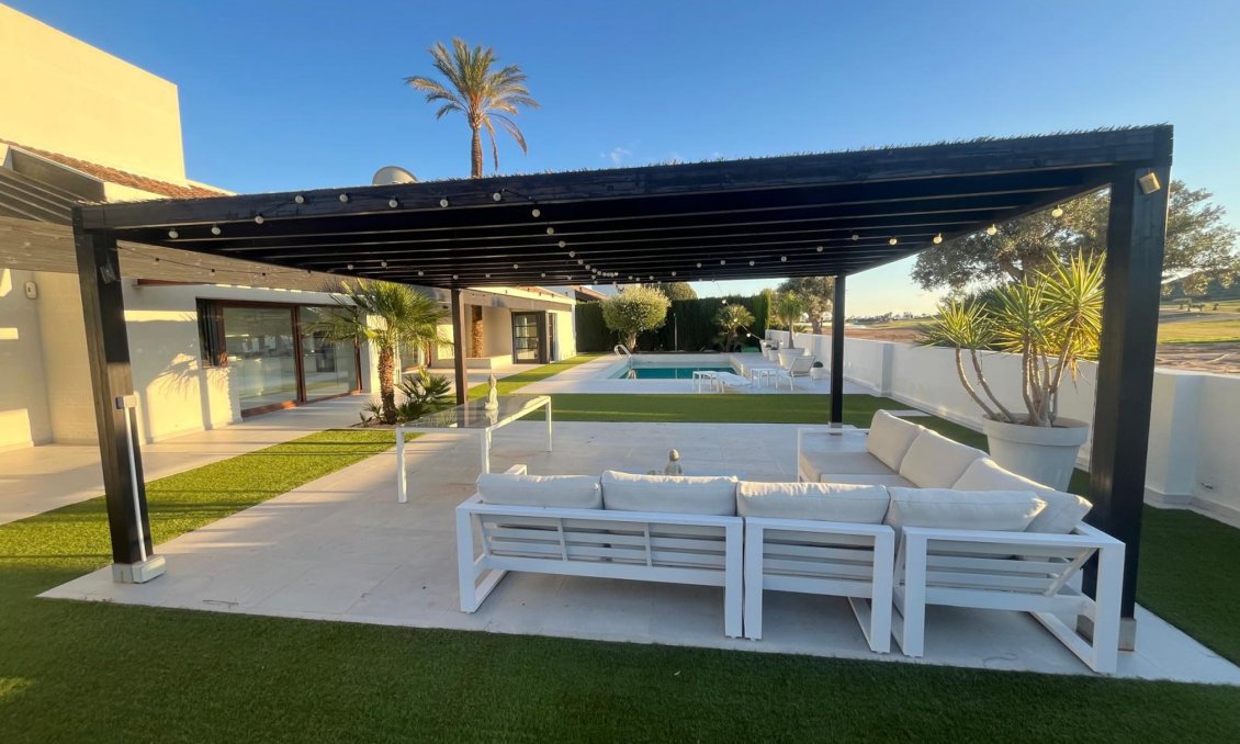 Használt Ingatlanok - Villa -
Sucina - Inland