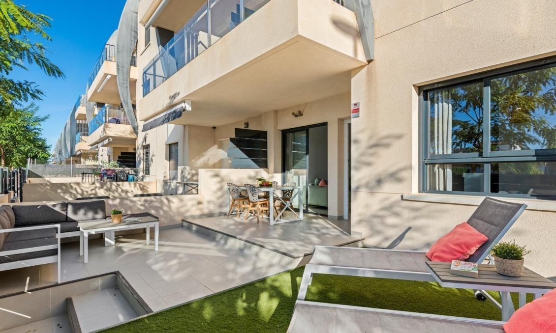 Wiederverkauf - Wohnung -
Pilar de la Horadada - Pueblo Latino