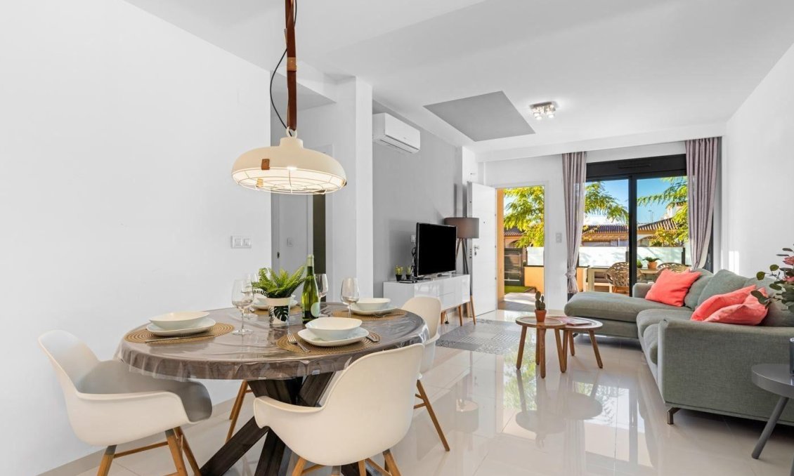 Wiederverkauf - Wohnung -
Pilar de la Horadada - Pueblo Latino