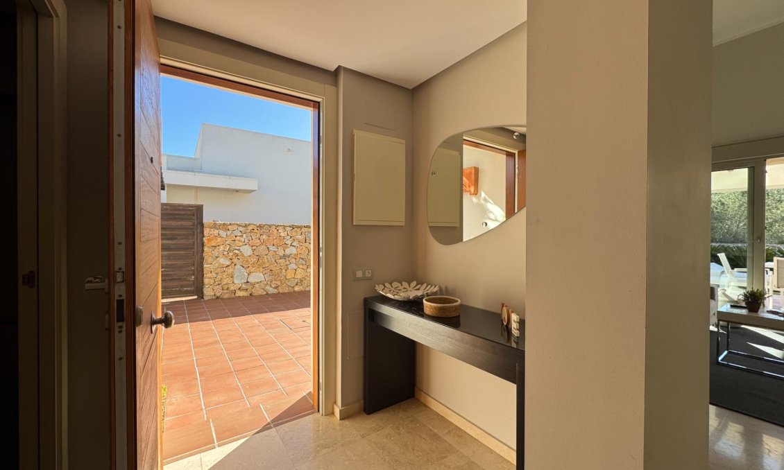 Revânzare - Vilă -
Orihuela - Las Colinas Golf