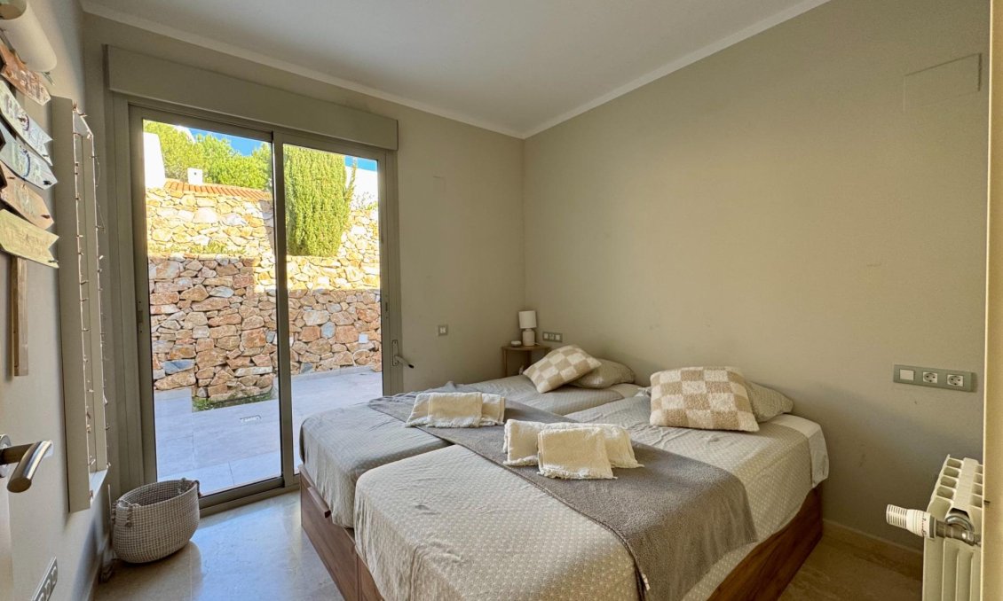 Revânzare - Vilă -
Orihuela - Las Colinas Golf