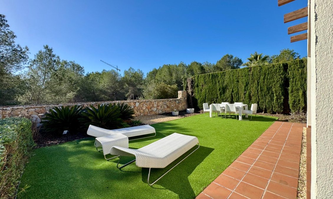 Revânzare - Vilă -
Orihuela - Las Colinas Golf