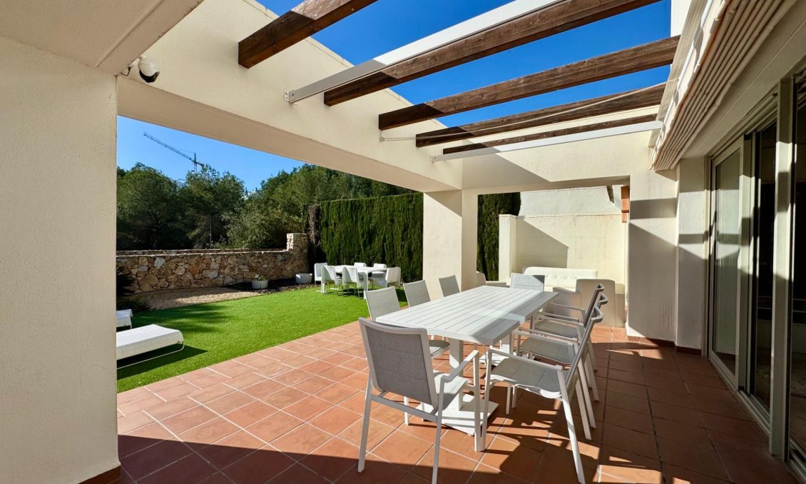 Revânzare - Vilă -
Orihuela - Las Colinas Golf