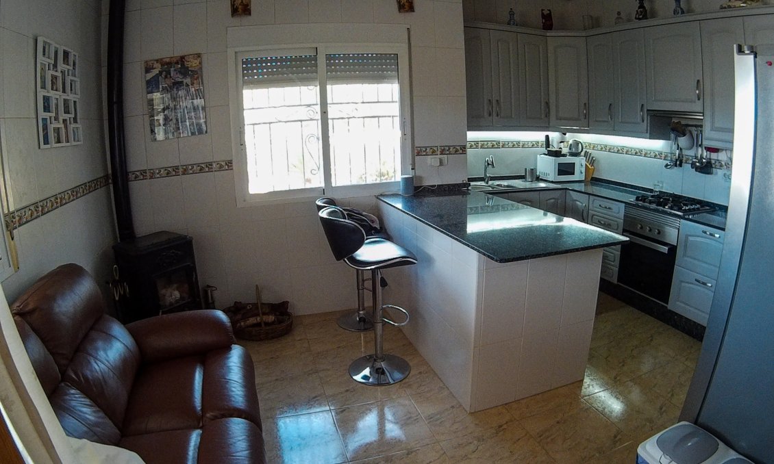 Wiederverkauf - Villa -
Pliego - Inland