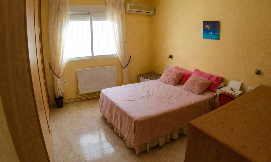 Wiederverkauf - Villa -
Pliego - Inland