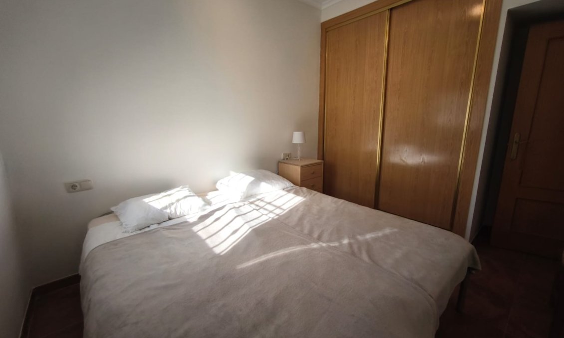 Resale - Villa -
Hondón de los Fráiles - Inland