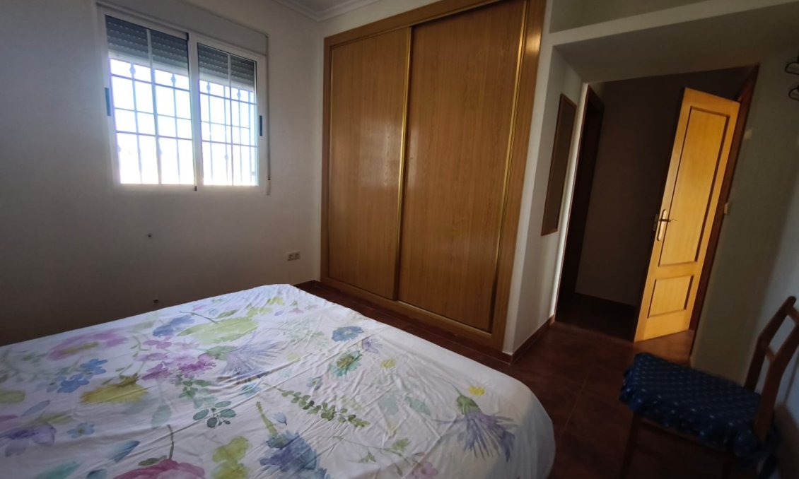 Resale - Villa -
Hondón de los Fráiles - Inland