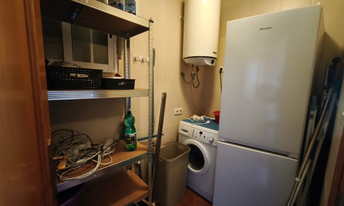 Resale - Villa -
Hondón de los Fráiles - Inland