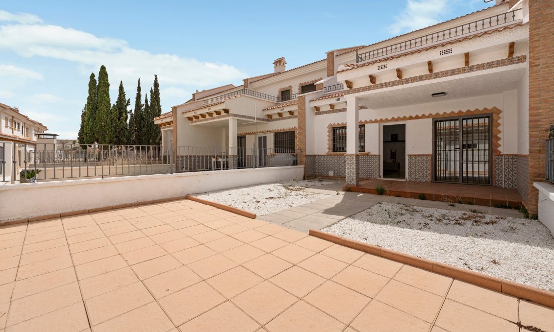 Wiederverkauf - Town House -
San Miguel de Salinas - Inland