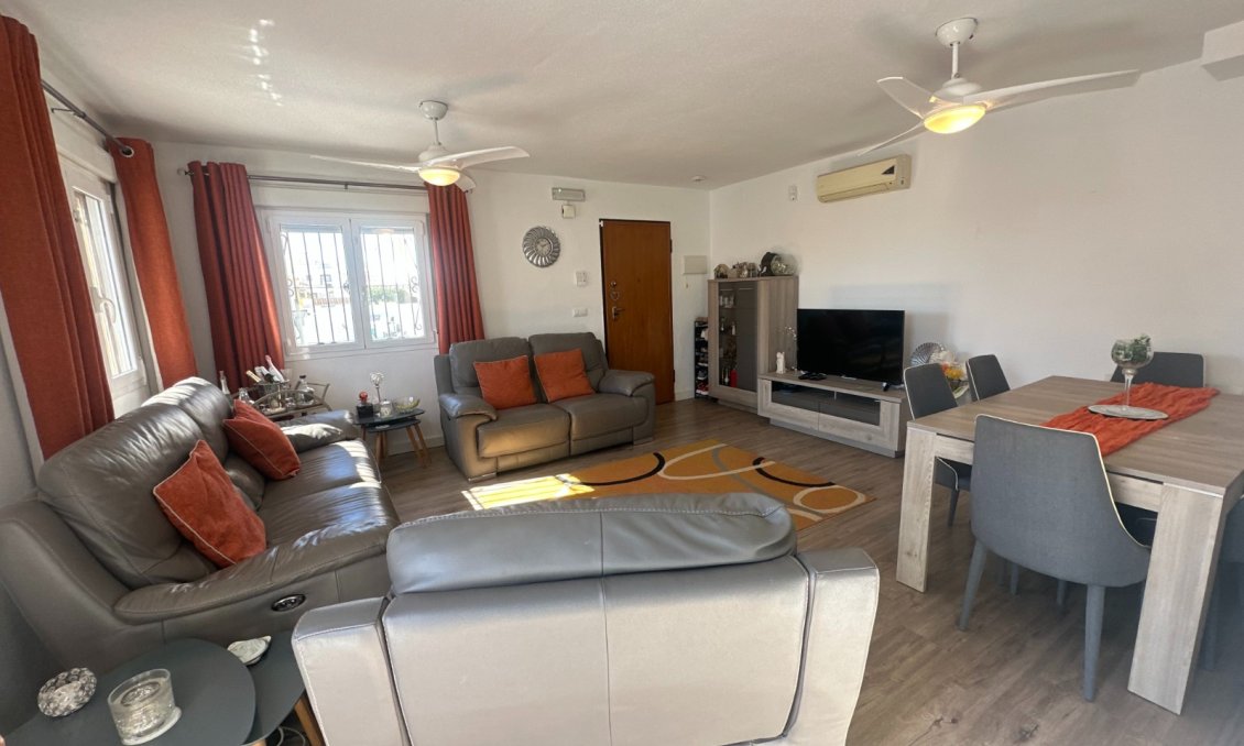Revente - Town House -
Orihuela - Inland