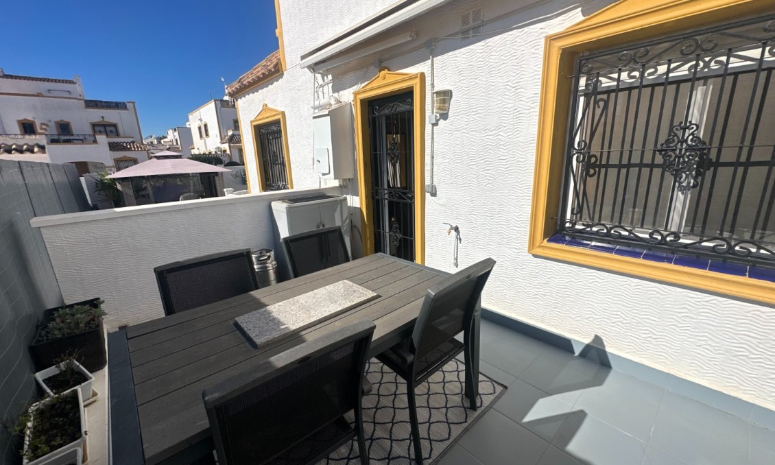 Revente - Town House -
Orihuela - Inland