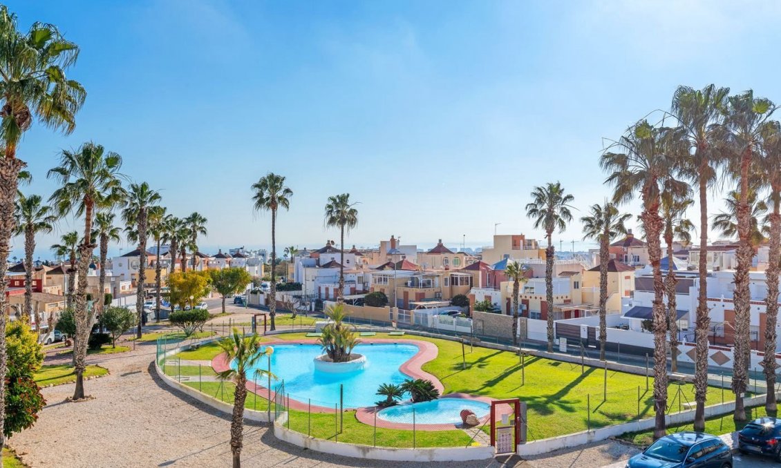 Revente - Town House -
Orihuela Costa - Costa Blanca
