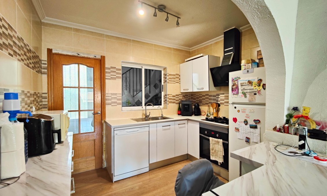 Wiederverkauf - Town House -
San Miguel de Salinas - Inland