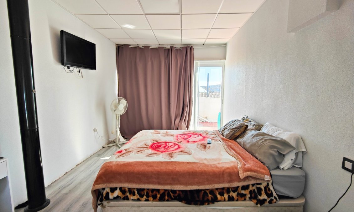 Wiederverkauf - Town House -
San Miguel de Salinas - Inland