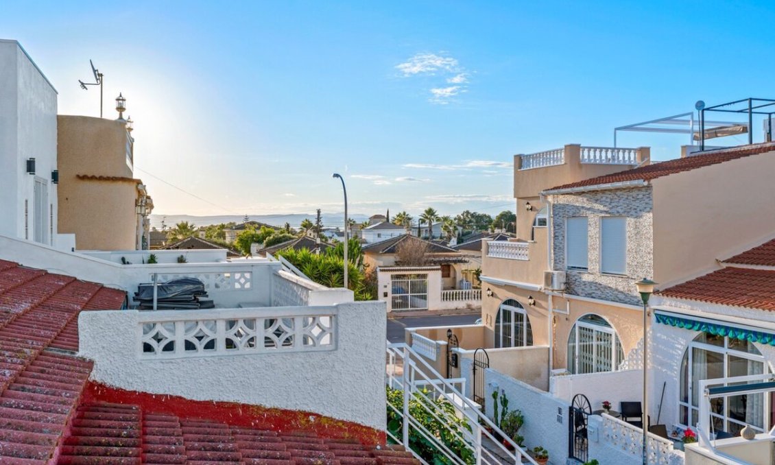 Wiederverkauf - Town House -
Torrevieja - Costa Blanca