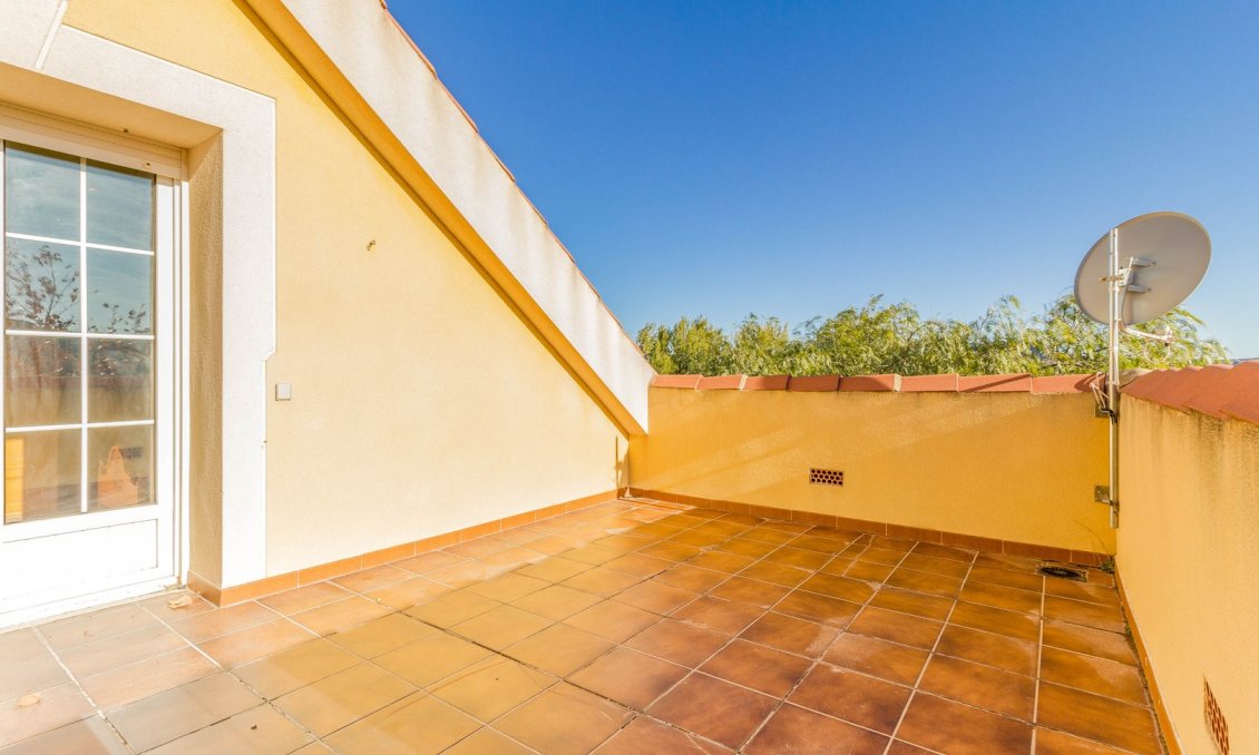 Használt Ingatlanok - Villa -
Yecla - Inland