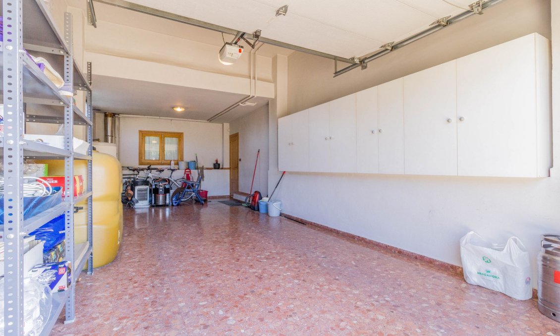 Használt Ingatlanok - Villa -
Yecla - Inland