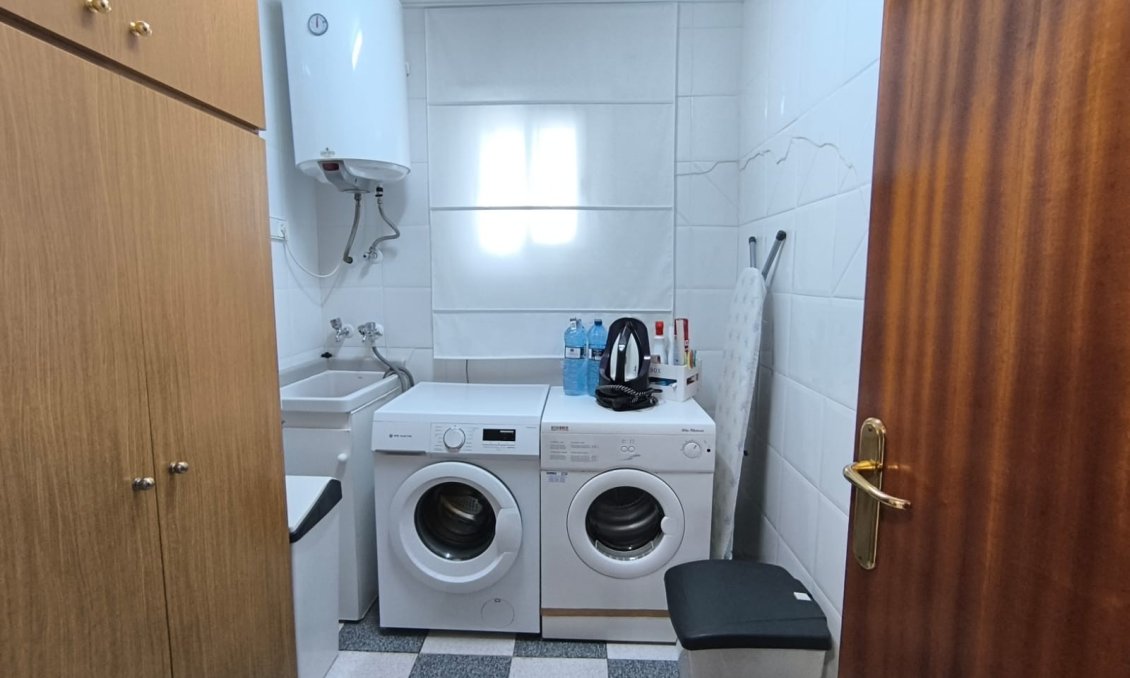 Revânzare - Vilă -
Sax - Inland