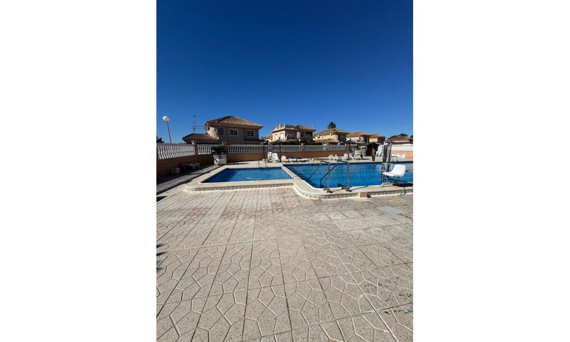 Revente - Bungalow -
Torrevieja - Costa Blanca