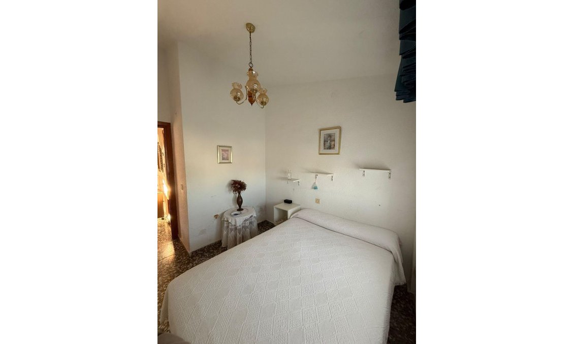 Wiederverkauf - Town House -
Torrevieja - Costa Blanca