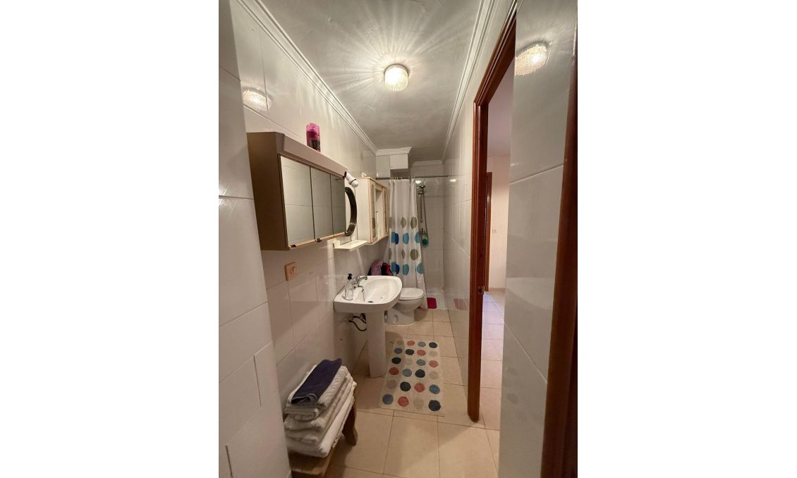 Wiederverkauf - Town House -
Torrevieja - Costa Blanca