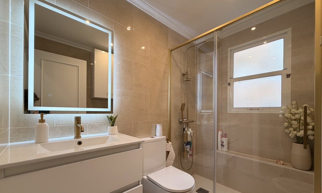 Resale - Apartment -
Torrevieja - Costa Blanca