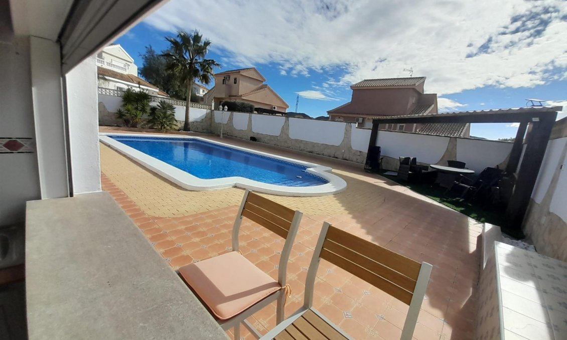 Használt Ingatlanok - Villa -
Mazarron - Camposol