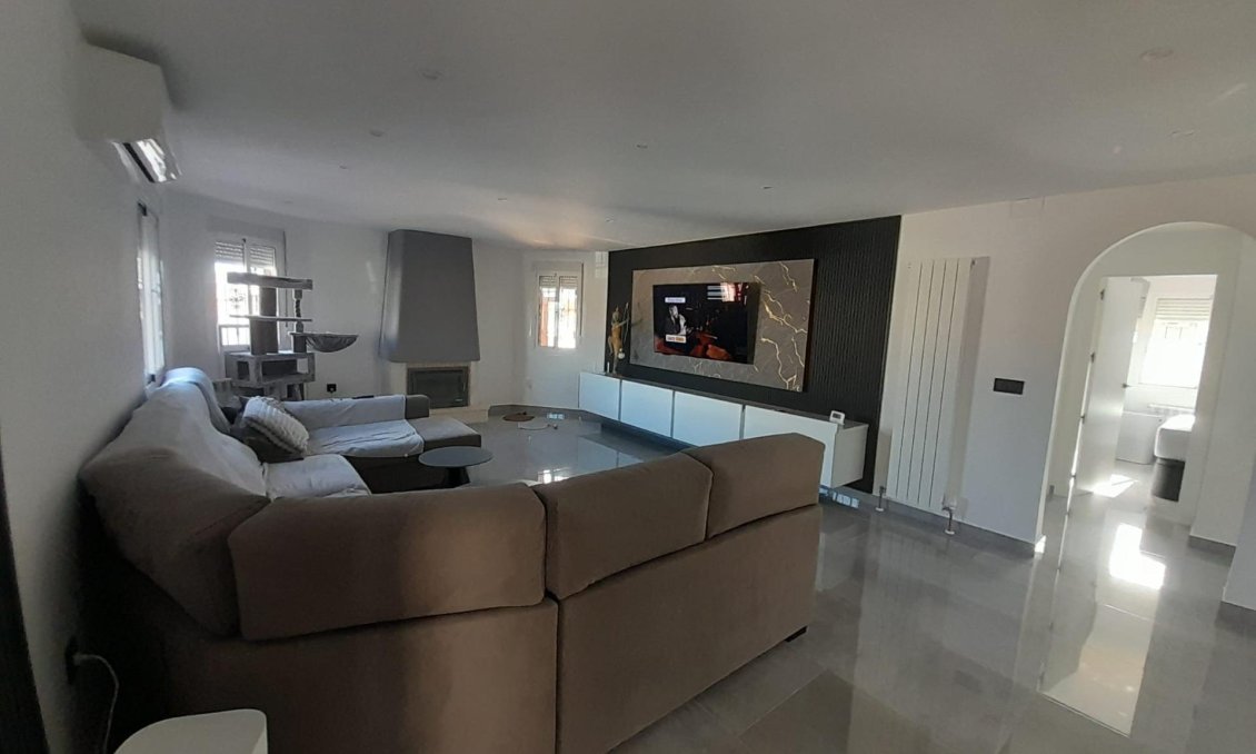 Használt Ingatlanok - Villa -
Mazarron - Camposol