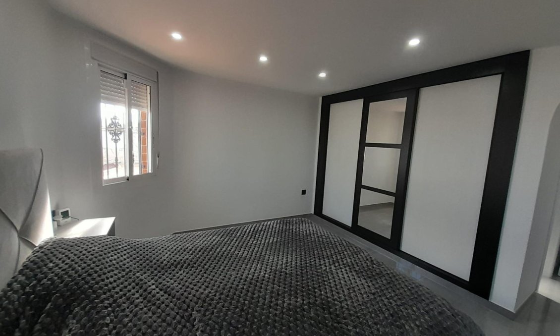 Használt Ingatlanok - Villa -
Mazarron - Camposol