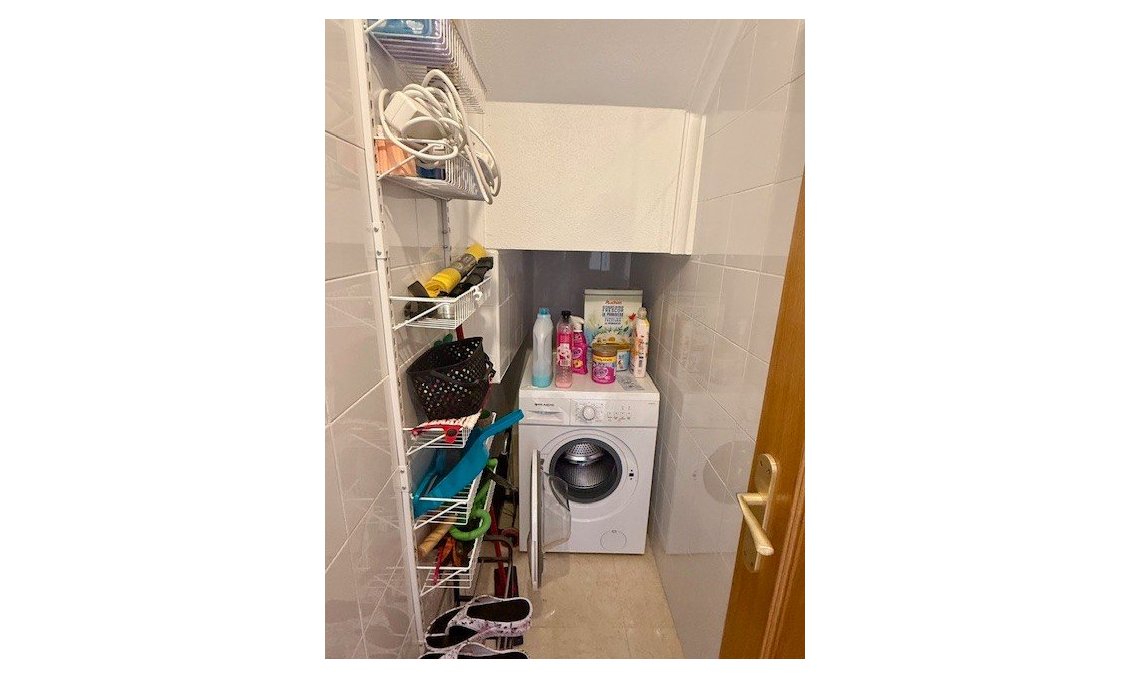 Revânzare - Town House -
San Miguel de Salinas - Inland