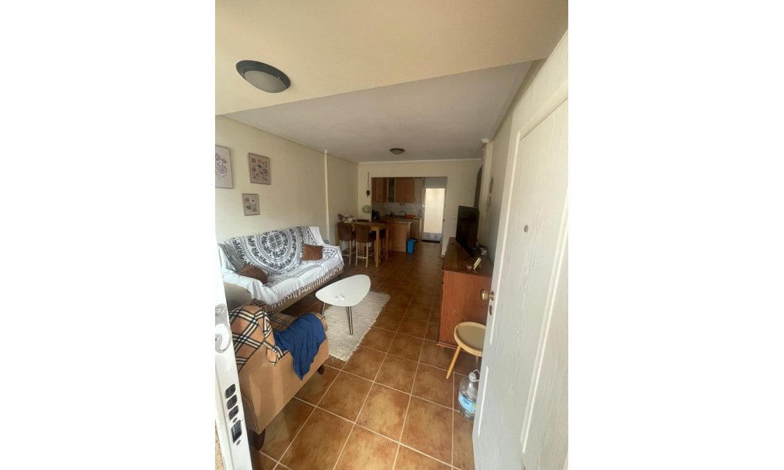 Használt Ingatlanok - Ikerház -
Torrevieja - Aguas Nuevas