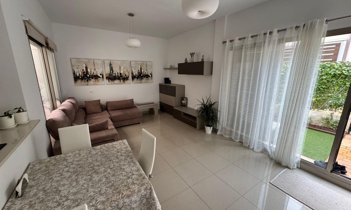 Revente - Town House -
Torrevieja - Punta Prima