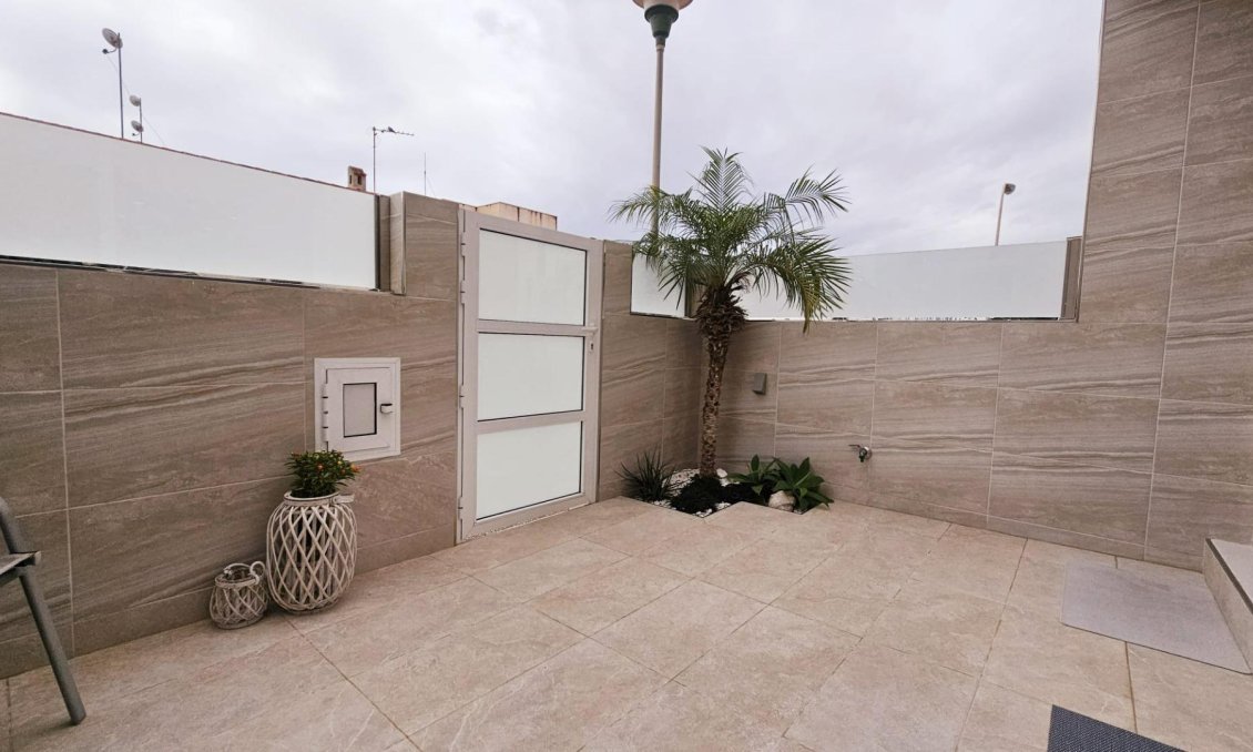 Revente - Duplex -
Torrevieja - La Siesta
