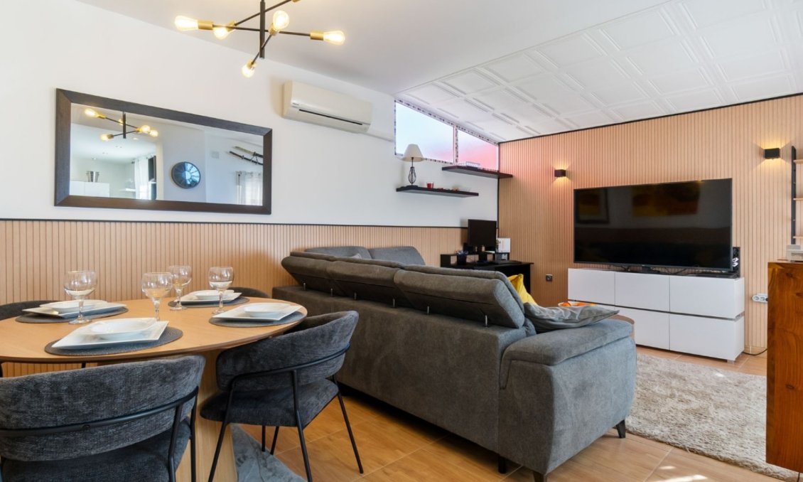 Wiederverkauf - Town House -
Orihuela Costa - Costa Blanca