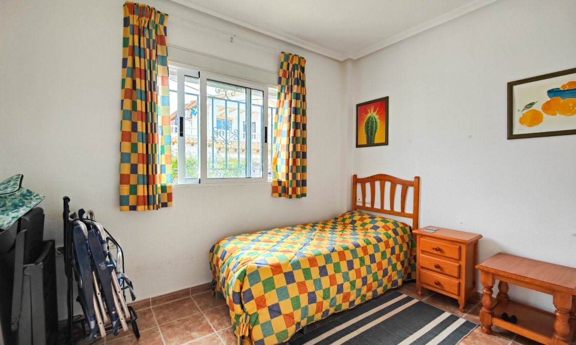 Revânzare - Town House -
Orihuela Costa - Costa Blanca