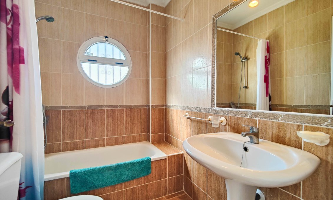 Revânzare - Town House -
Orihuela Costa - Costa Blanca