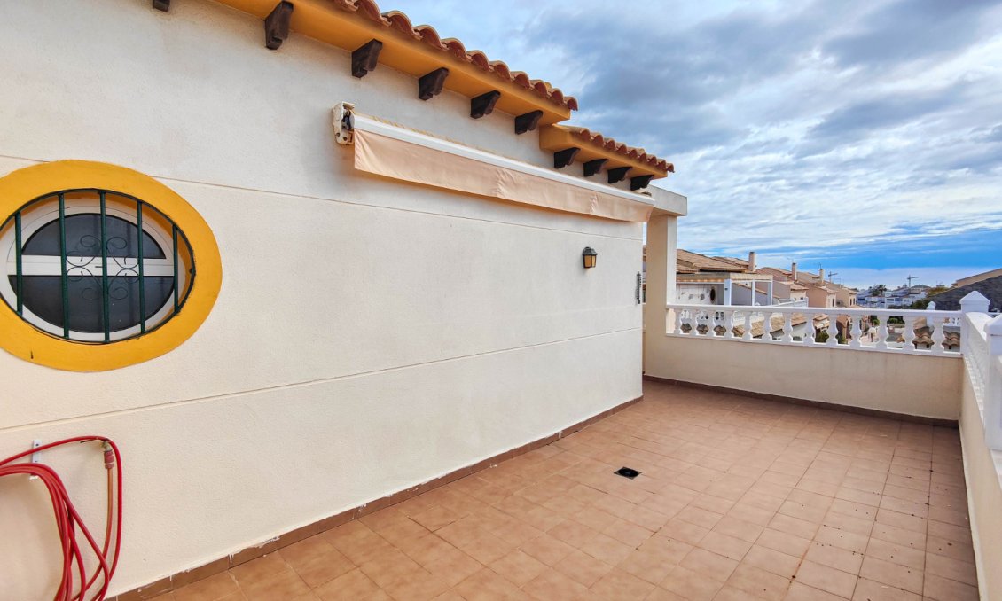 Revânzare - Town House -
Orihuela Costa - Costa Blanca
