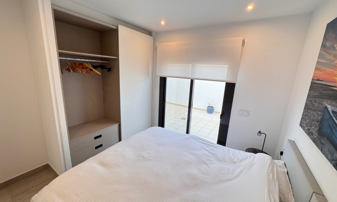 Resale - Apartment -
Pilar de la Horadada - Costa Blanca